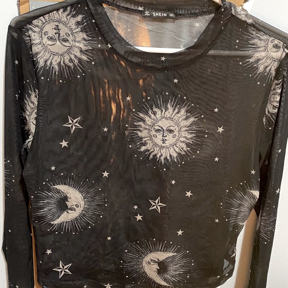 Stretchy, nice length, mesh